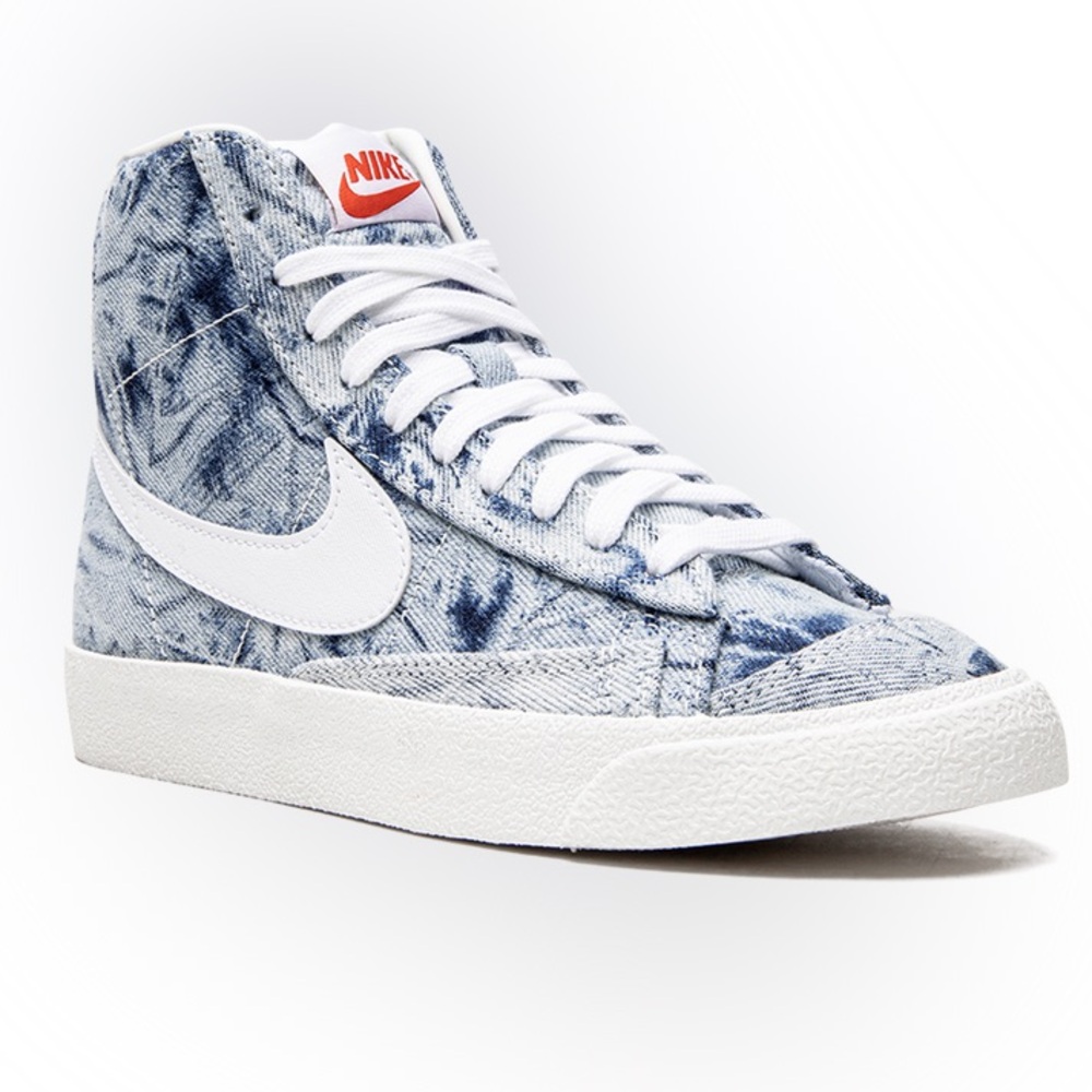 Nike Blazer Mid '77 Washed Denim Lace‎ Up Sneaker Blue Size 6.5 Streetwear Retro